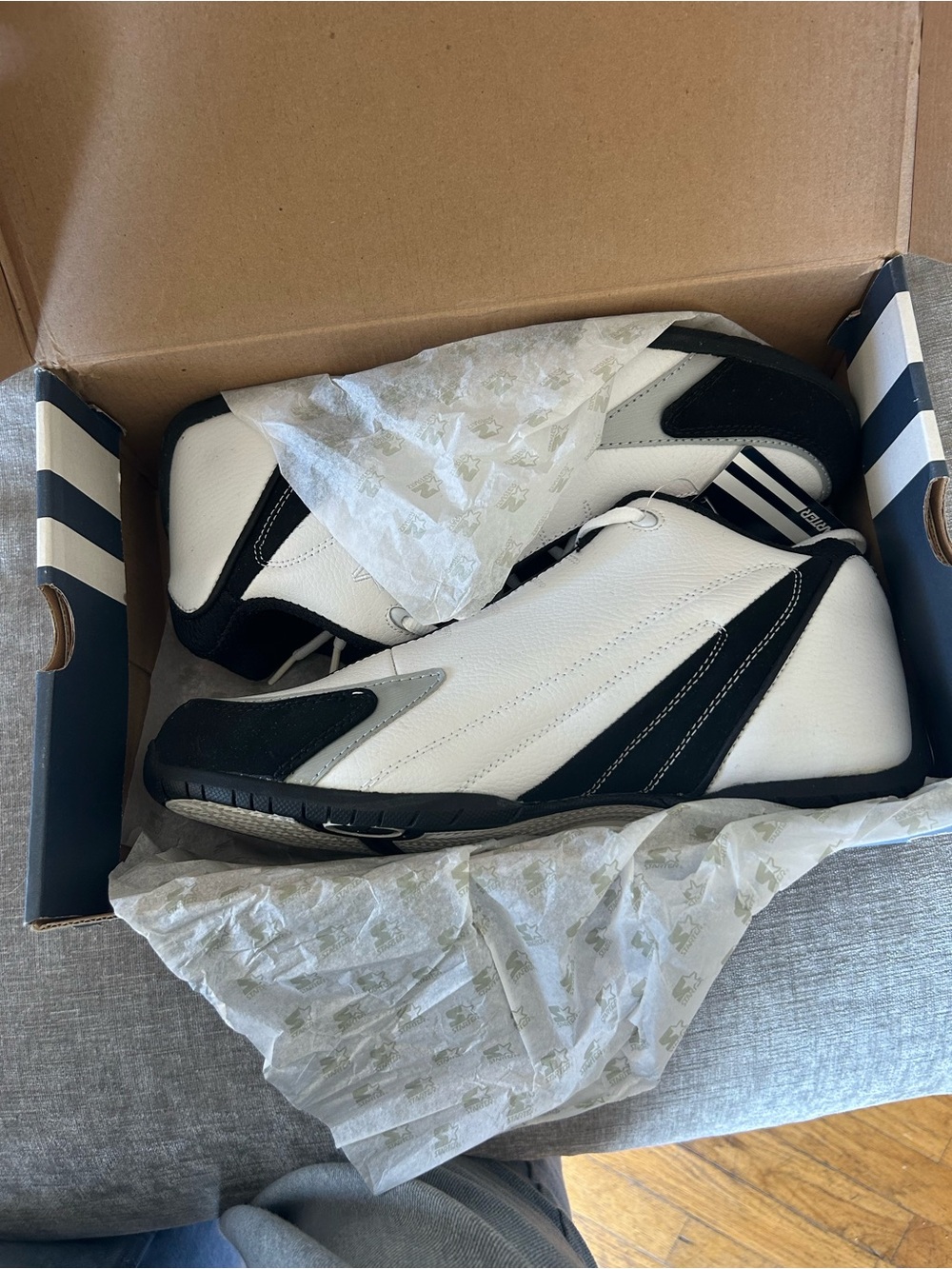 STARTER White and Black Men's Low-Top Athletic Sneakers - Picture 4 of 6